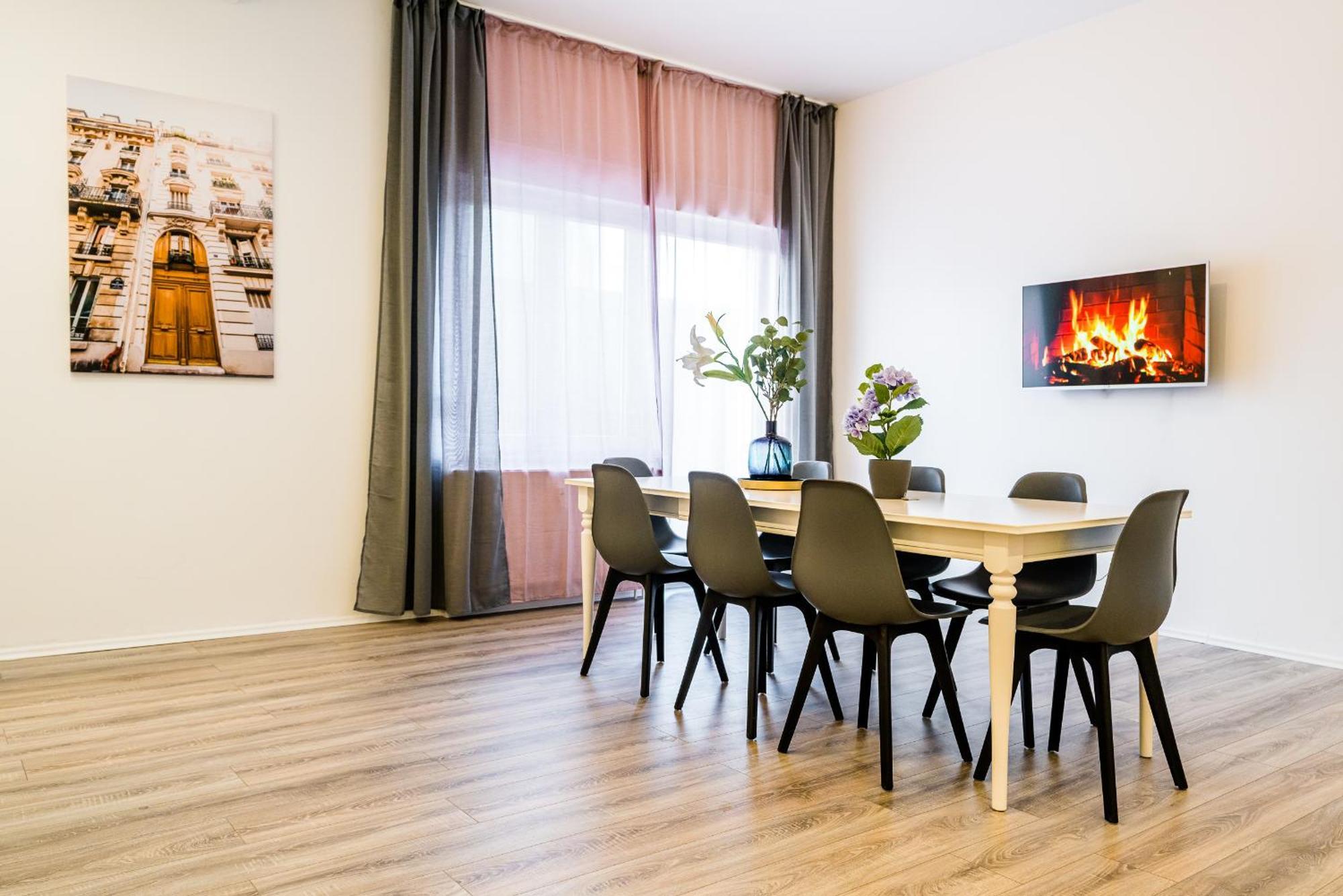 Comodo Apartments Solingen Kamer foto